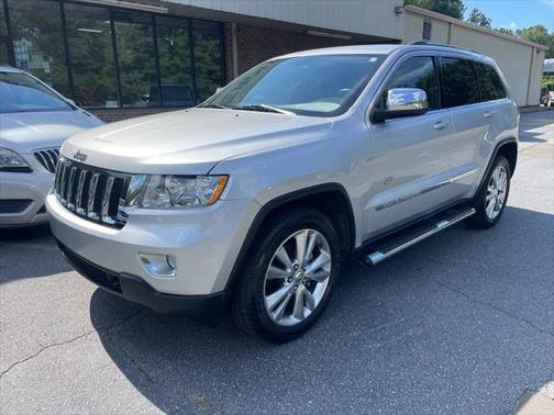 2011 Jeep Grand Cherokee 70th Anniversary 4x2 4dr SUV