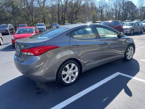 2013 Hyundai ELANTRA Limited