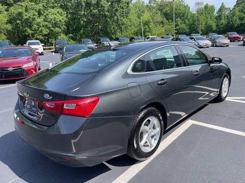 Gray 2017 Chevrolet Malibu 1LS