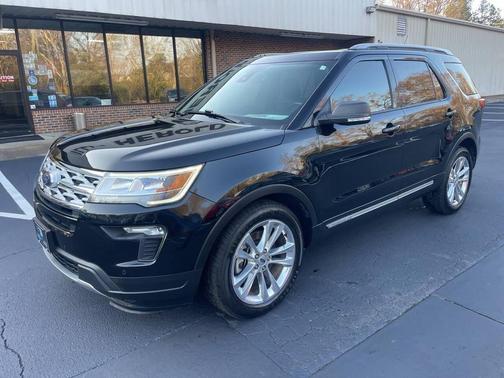 2019 Ford Explorer XLT 4dr SUV