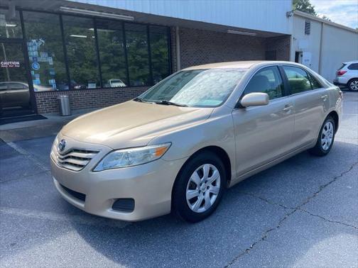 2010 Toyota Camry LE