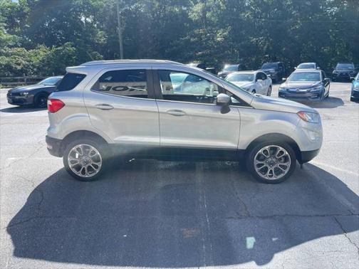 2020 Ford EcoSport Titanium AWD 4dr Crossover