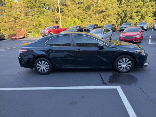 Blue 2019 Toyota Camry SE