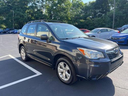 Gray 2016 Subaru Forester 2.5i