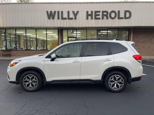 2020 Subaru Forester Premium