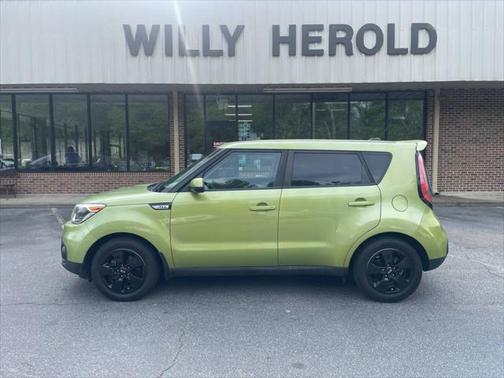 2017 Kia Soul Base