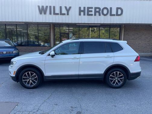 2020 Volkswagen Tiguan 2.0T SE