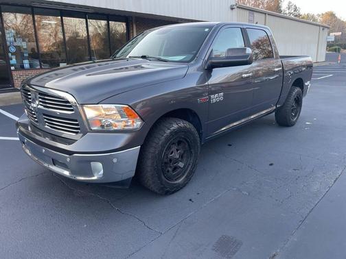 2016 RAM 1500 Big Horn