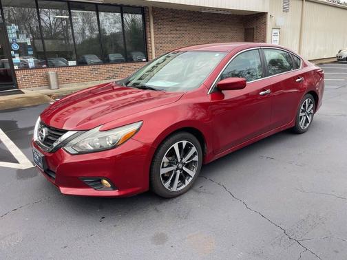 2017 Nissan Altima 2.5 SR