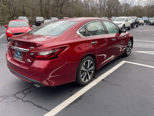 2017 Nissan Altima 2.5 SR