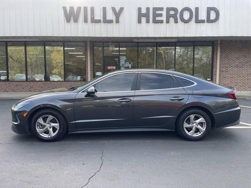 Gray 2021 Hyundai SONATA SE