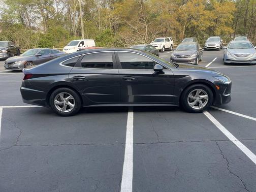 Gray 2021 Hyundai SONATA SE