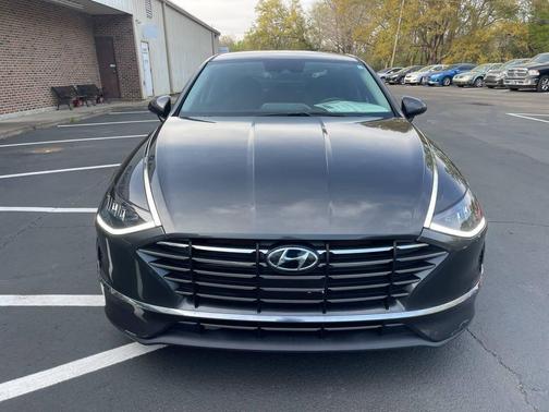Gray 2021 Hyundai SONATA SE