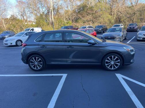 2018 Hyundai Elantra GT Base