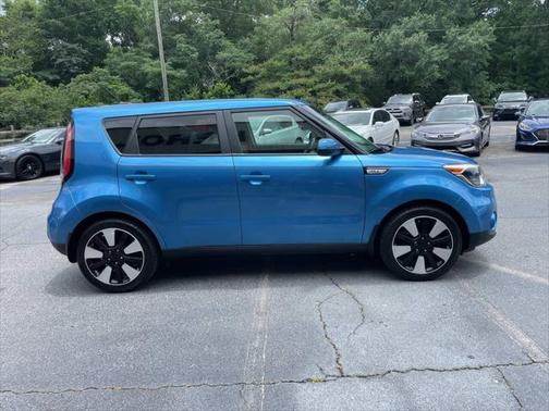 2018 Kia Soul +