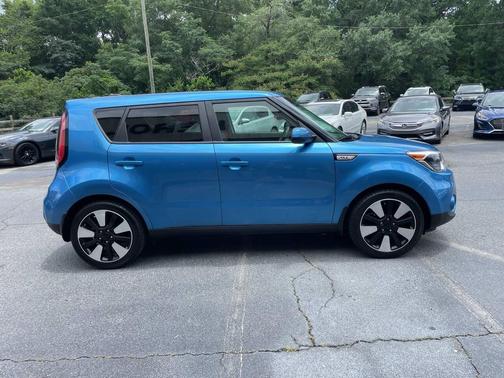 2018 Kia Soul +