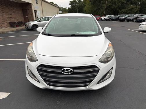 Ceramic White 2017 Hyundai Elantra GT Base
