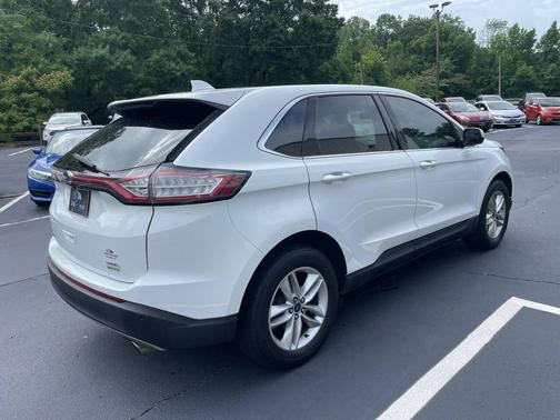 White 2017 Ford Edge SEL