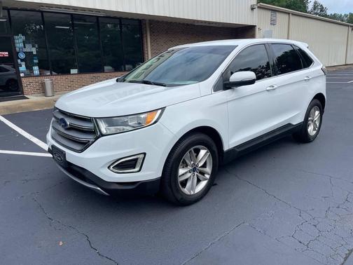 White 2017 Ford Edge SEL