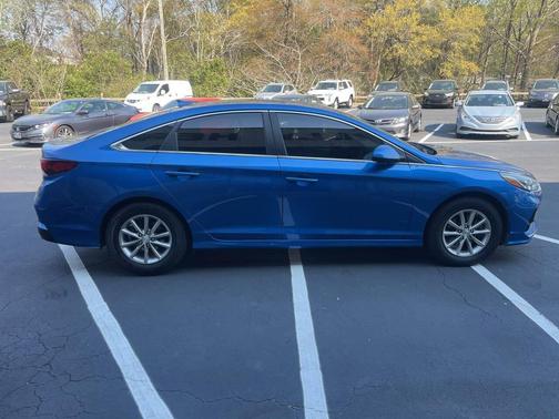 Blue 2018 Hyundai SONATA SE