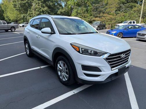 White 2019 Hyundai TUCSON Value AWD 4dr SUV
