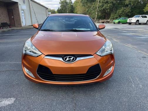 2016 Hyundai Veloster Base