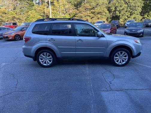 2013 Subaru Forester 2.5X Premium
