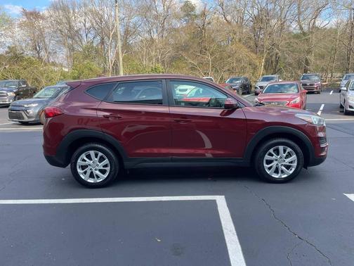 2019 Hyundai TUCSON SE