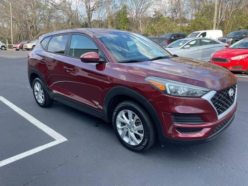 2019 Hyundai TUCSON SE