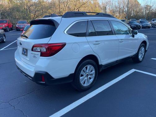 2018 Subaru Outback 2.5i Premium