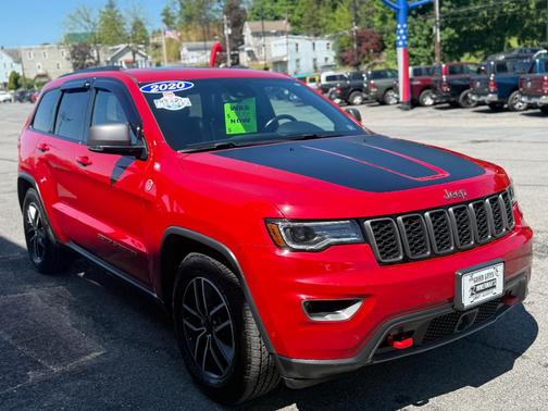 2020 Jeep Grand Cherokee Trailhawk