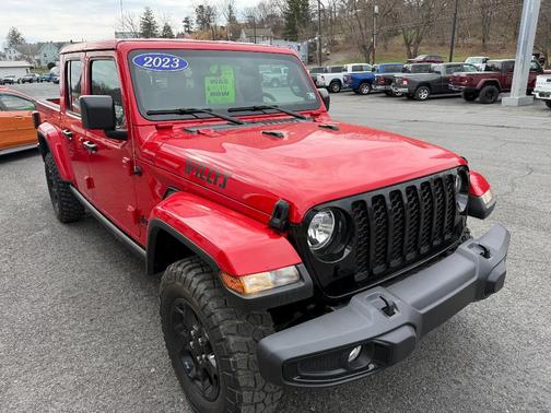 2023 Jeep Gladiator Sport