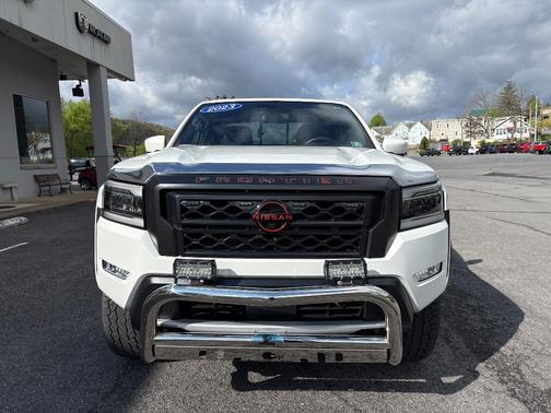 Glacier White 2023 Nissan Frontier PRO-4X