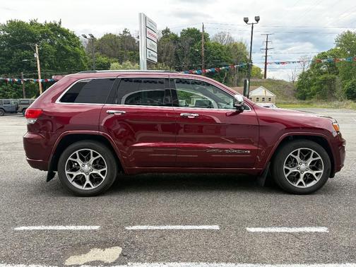 Velvet Red Pearlcoat 2020 Jeep Grand Cherokee Overland