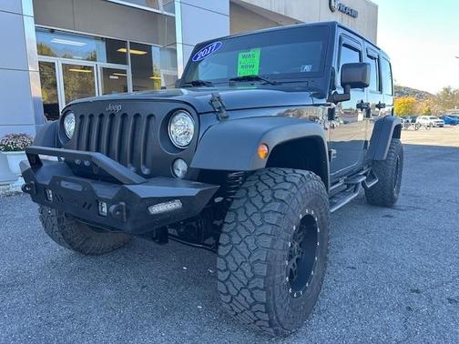 2017 Jeep Wrangler Unlimited Sport