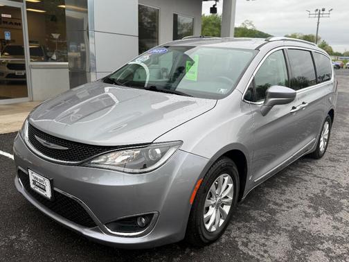 2018 Chrysler Pacifica Touring-L