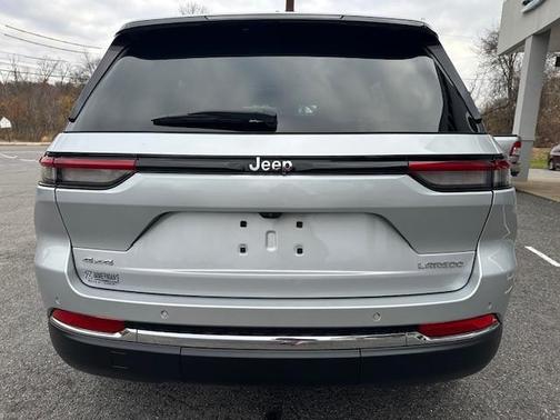 2024 Jeep Grand Cherokee Laredo