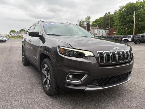 Granite Crystal 2019 Jeep Cherokee Limited
