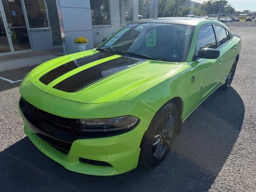 2019 Dodge Charger SXT