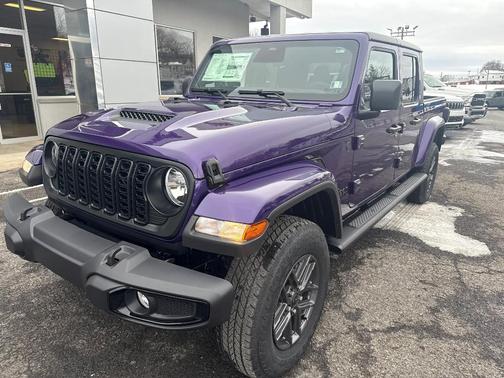 REIGN 2026 Jeep Gladiator Sport