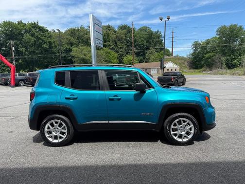 2022 Jeep Renegade Latitude