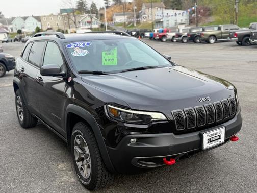 2021 Jeep Cherokee Trailhawk