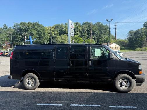 2019 Chevrolet Express 3500 LS