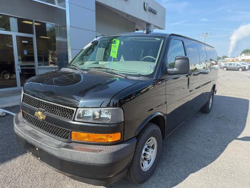 2019 Chevrolet Express 3500 LS