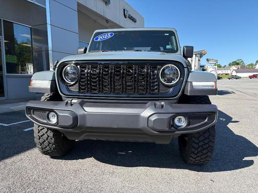 Anvil 2025 Jeep Gladiator Sport