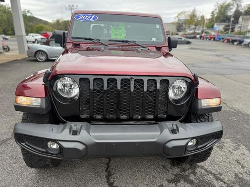 2021 Jeep Gladiator Sport