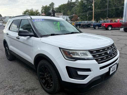 2016 Ford Explorer Base
