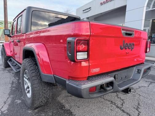 2020 Jeep Gladiator Sport