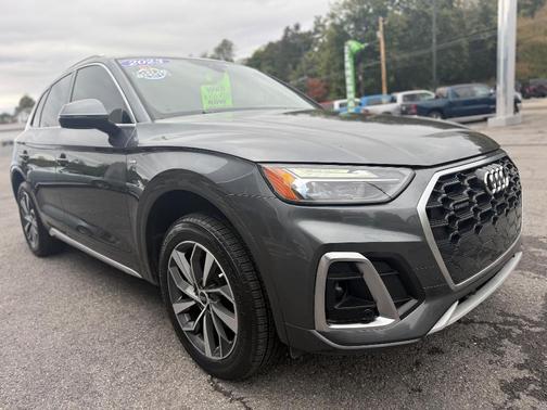 2023 Audi Q5 45 S line quattro Premium