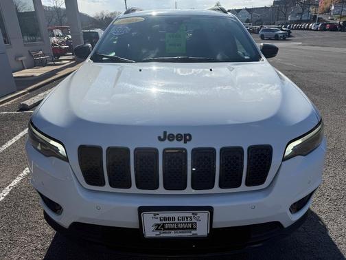 2023 Jeep Cherokee Altitude Lux